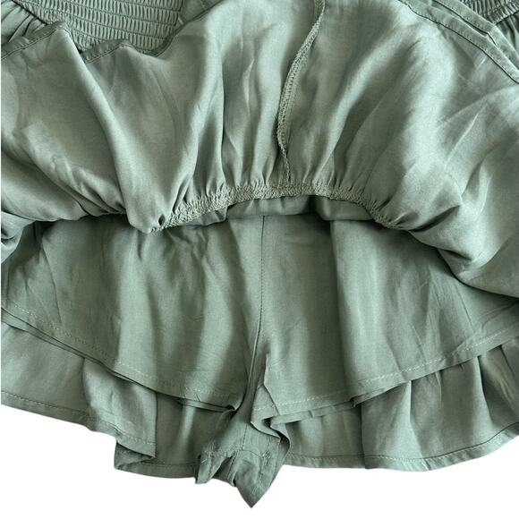 ALTAR'D STATE Girls Green Tiered Silky Skirt w/ Shorts Small Juniors NWOT - Picture 4 of 7